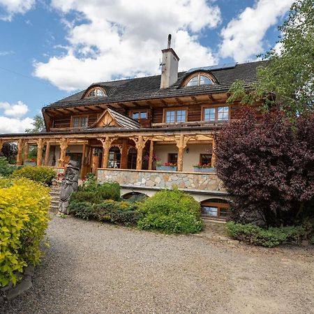 Bed and Breakfast Gosciniec Debowa Gazdowka Ustrzyki Dolne Exteriér fotografie